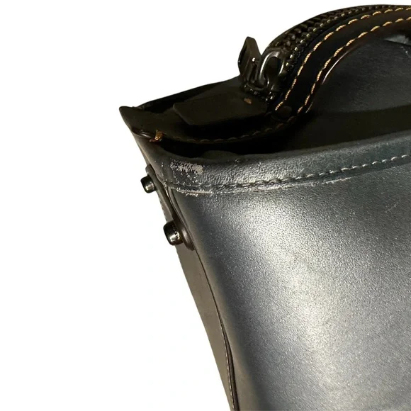 Coach Gray Heart Keith hating rogue bag 25 Embellished Women's Bag - Picture 9 of 16